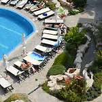 Garden Of Eden Complex Hotel