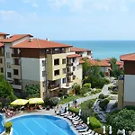 Hotel Garden Of Eden Complex