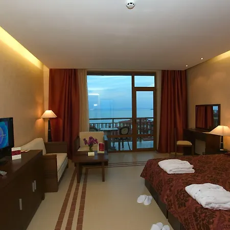Garden Of Eden Complex Hotel