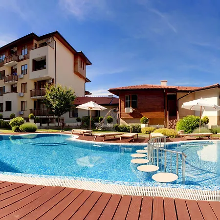 Garden Of Eden Complex Szálloda 5*