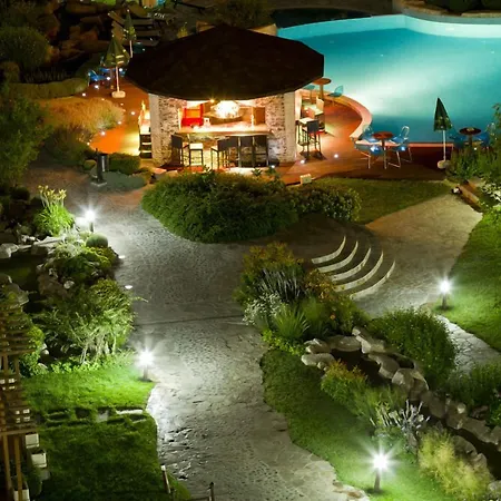 Garden Of Eden Complex Hotel 5*